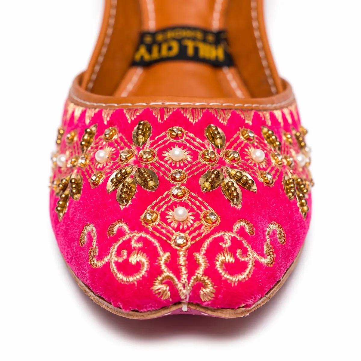 Hill City Embellished Hot Pink Traditional Women's Khussa thumbnail 4