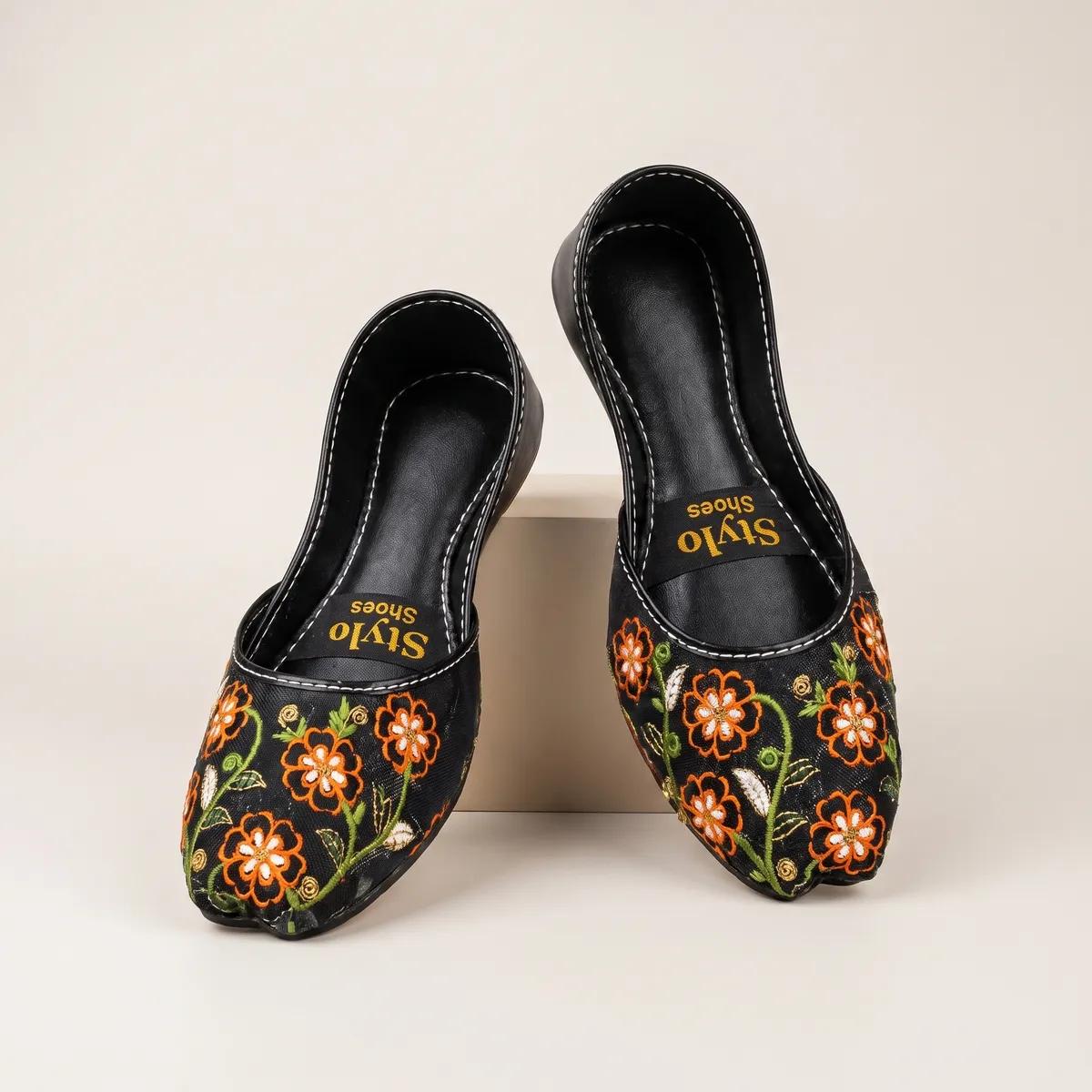 Handmade Floral Traditional Khussa Pakistan
